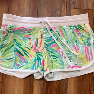 Lilly Pulitzer Chrissy Short - Tropical Storm 🌴
